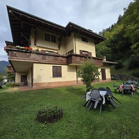 Апартаменты Casa Ornella Ледро Экстерьер фото